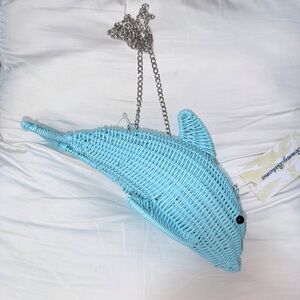 NEW Tommy Bahama - DOLPHIN SHAPED CROSSBODY BAG LIGHT BLUE SILVER
CHAIN STRAP